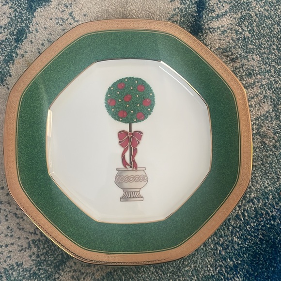 Mikasa Topiary Octagonal Plate with Green and Gold Band accents plates set of 2 - Picture 2 of 8